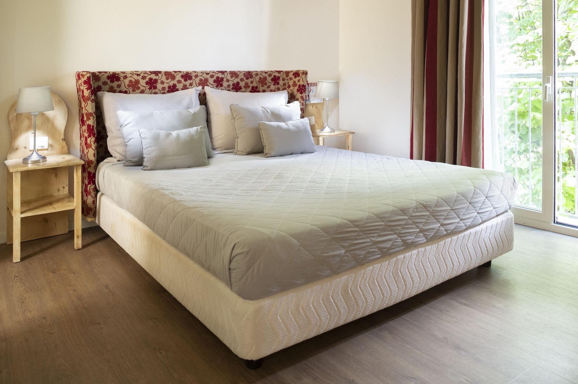 רימיני Hotel Lamorosa מראה חיצוני תמונה