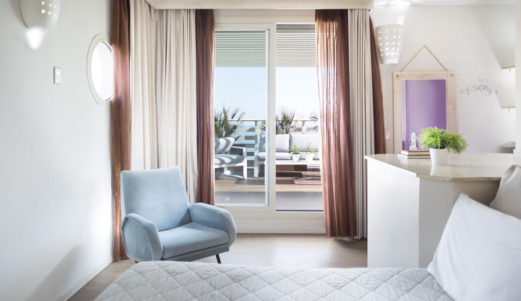 רימיני Hotel Lamorosa מראה חיצוני תמונה