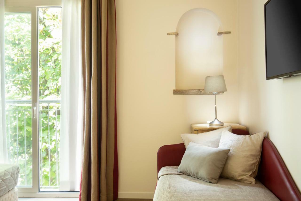 רימיני Hotel Lamorosa מראה חיצוני תמונה